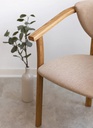 NordicStory Pack de Sillas de Comedor Alexis, Estructura de Madera Maciza de Roble, Tapizado en Color Beige
